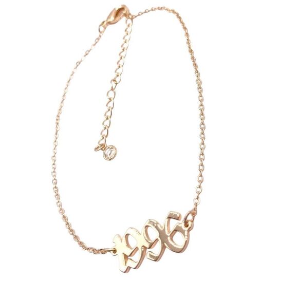 Gold 1996 Birth Year Bracelet - Picture 2 of 4